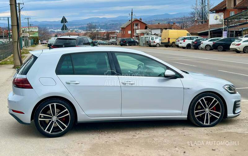 Volkswagen Golf 7 .5 2.0/GTD/DSG/VIRTU