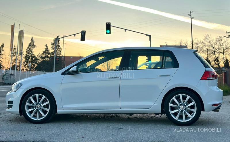 Volkswagen Golf 7 1.6TDI HIGHLINE