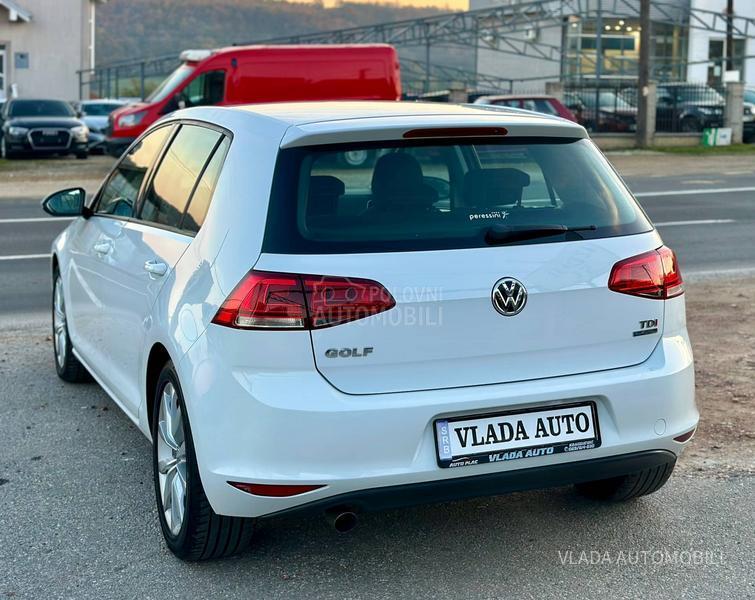 Volkswagen Golf 7 1.6TDI HIGHLINE