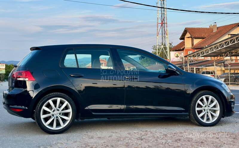Volkswagen Golf 7 1.6TDI HIGHLINE DSG