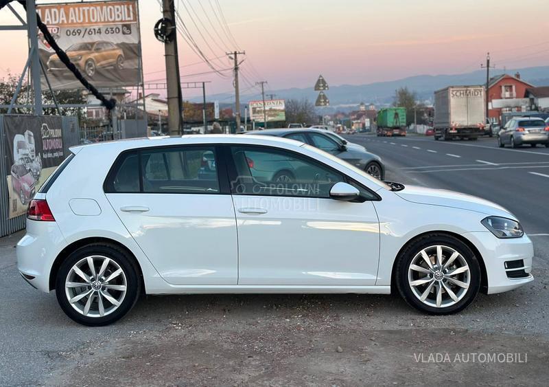 Volkswagen Golf 7 1.6TDI HIGHLINE