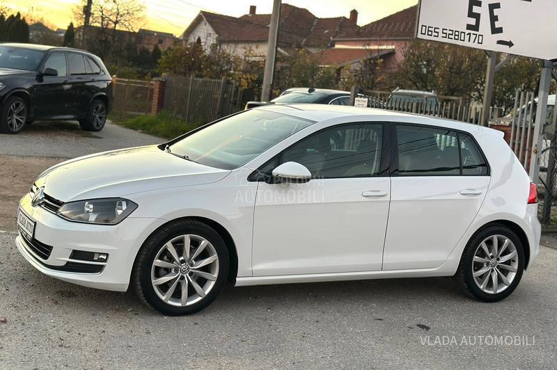 Volkswagen Golf 7 1.6TDI HIGHLINE