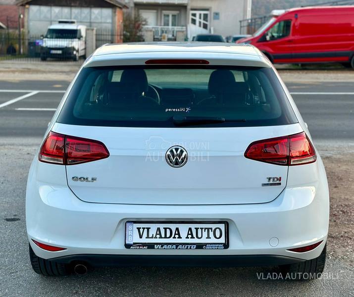 Volkswagen Golf 7 1.6TDI HIGHLINE