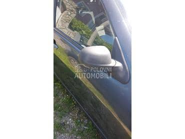 retrovizor za Seat Cordoba