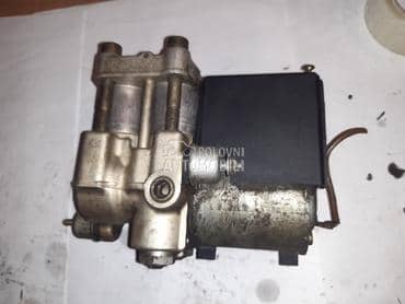 abs centrala 100 c4 za Audi 100