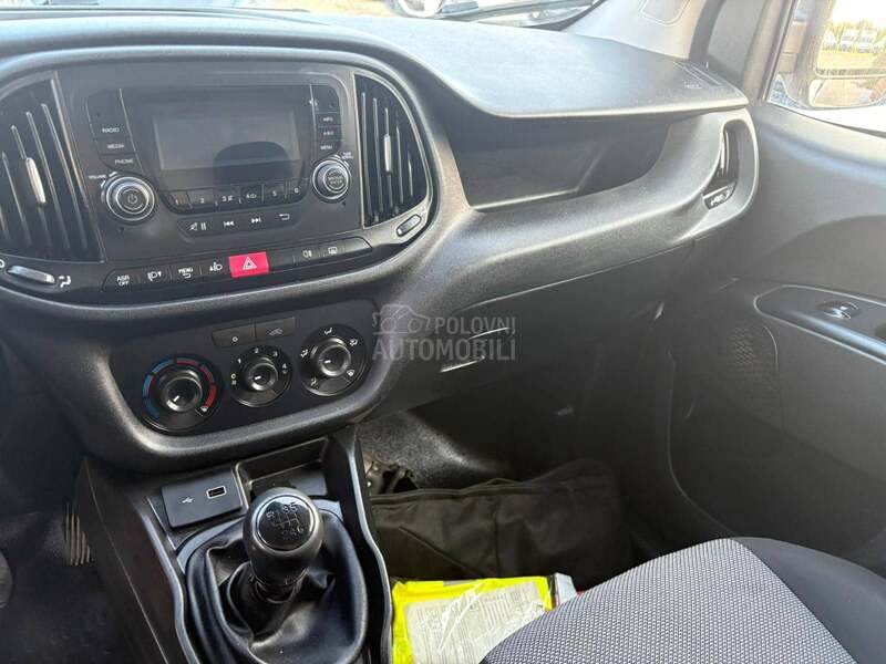 Fiat Doblo minus, 220V