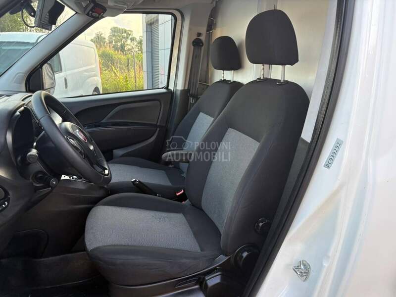 Fiat Doblo minus, 220V