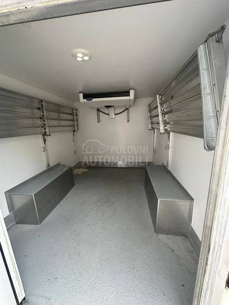 Fiat Doblo rezervacija