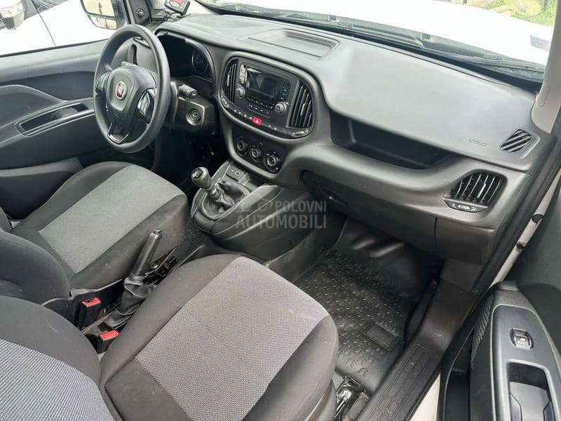 Fiat Doblo rezervacija