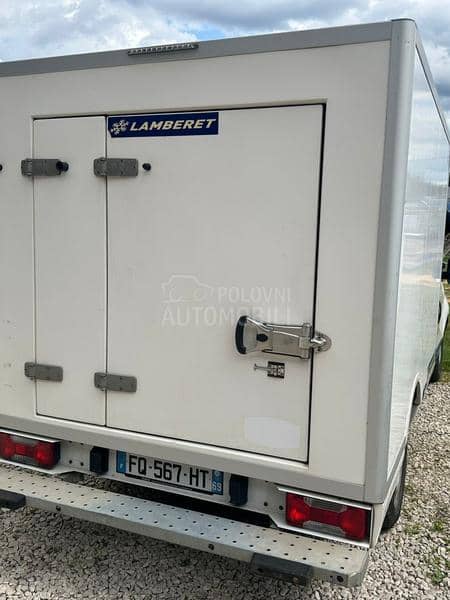 Fiat Doblo rezervacija