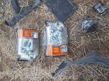 farovi za Land Rover Discovery od 2004. do 2008. god.