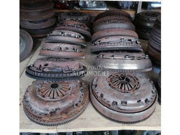 Plivajuci zamajac za Citroen C4 Grand Picasso od 2007. do 2013. god.