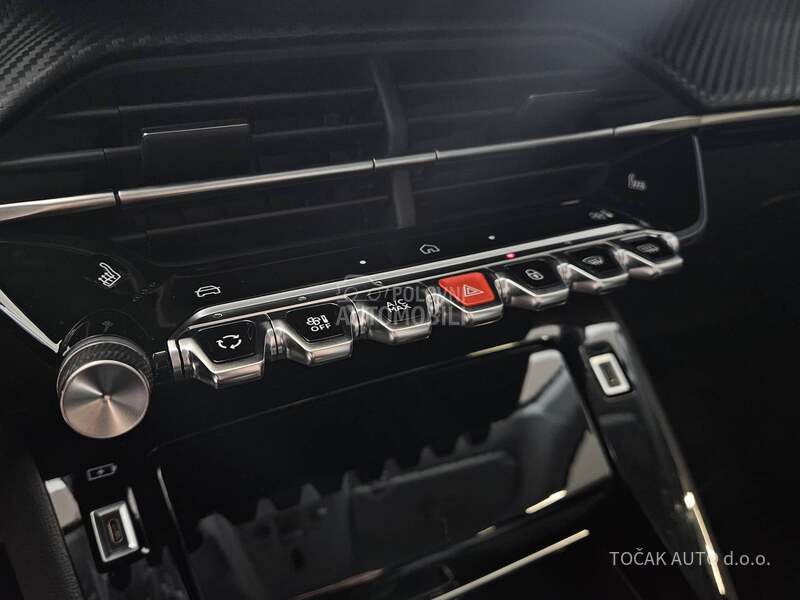 Peugeot 208 Allure 1.2E 100