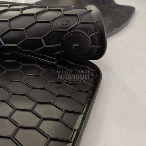 Original tipske patosnice