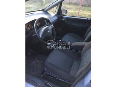 Sedista enterijer 7 sedista za Opel Zafira