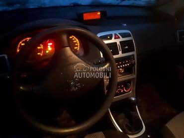 displej za Peugeot 307 od 2001. do 2009. god.