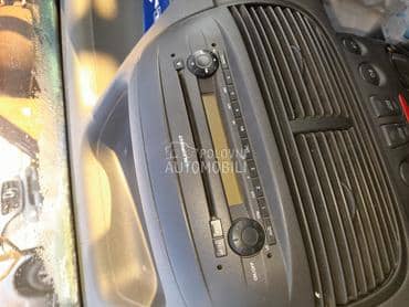 cd radio za Fiat Punto