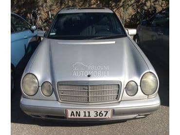 centralna središnja - konzola za Mercedes Benz E Klasa od 1995. do 2002. god.