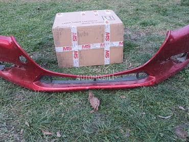 prednji branik za Mazda 3