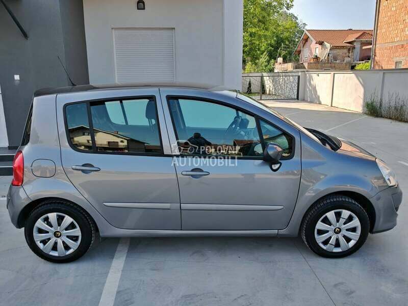 Delovi za Renault Scenic 2003 - 2009. god.