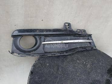 rešetka maglenke za BMW 315, 316, 318 ...