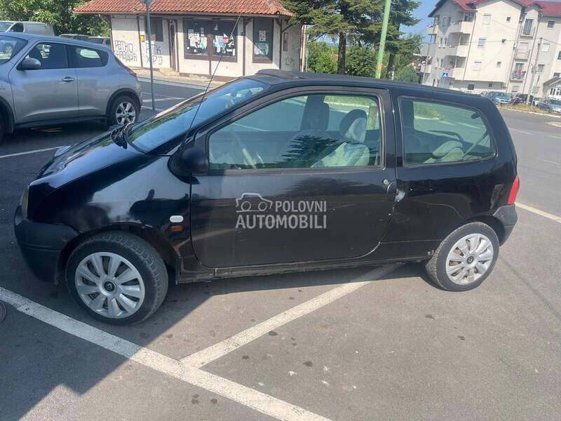 Delovi za Renault Twingo 2001 - 2005. god.