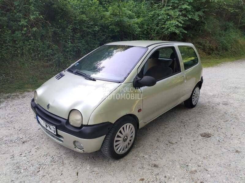 Delovi za Renault Twingo 2001 - 2005. god.