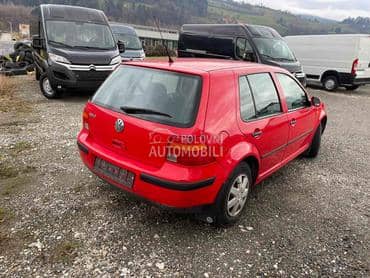 Volkswagen Golf 4 -  kompletan auto u delovima