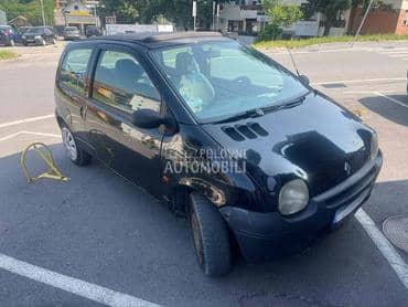 Delovi za Renault Twingo 2001 - 2005. god.