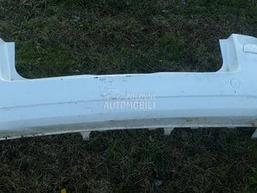 zadnji branik za Opel Zafira od 2005. do 2012. god.