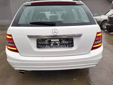 Stop svetla i stop lampe za Mercedes Benz C Klasa od 2011. do 2014. god.