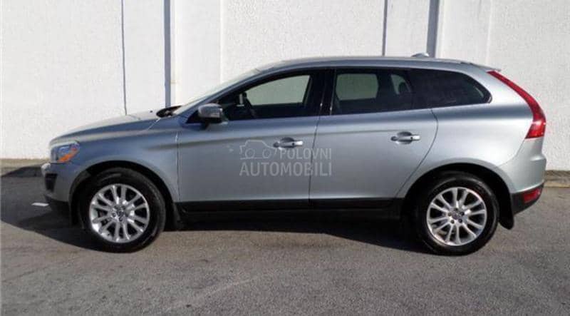 Volvo XC60 D5 2012. god. -  kompletan auto u delovima