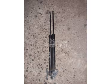 amortizeri gepek vrata za Škoda Octavia