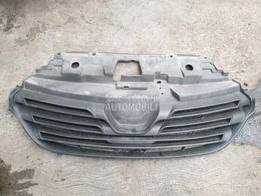 prednja maska trafic