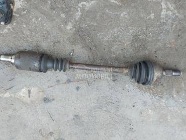 poluosovina za Peugeot 106