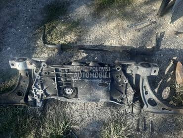 Most prednji za Škoda Octavia