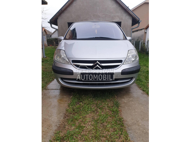 Kompletan auto u delovima za Citroen C8 od 2002. do 2014. god.