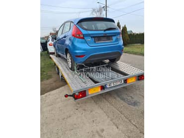 Ford Fiesta 2010. god. -  kompletan auto u delovima