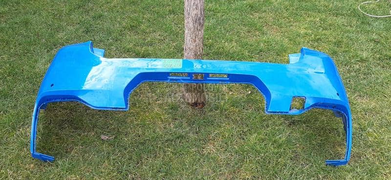 Zadnji branik F39 m paket