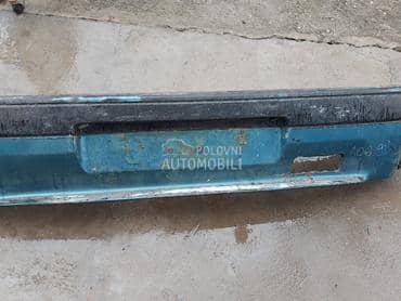 Branik zadnji za Peugeot 106