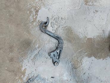 papucica kvacila za Peugeot 106