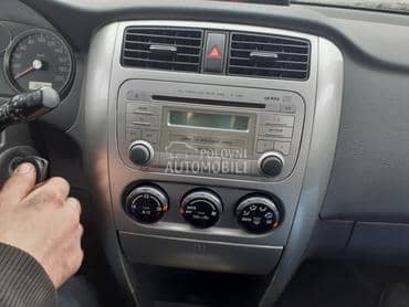 original radio cd za Suzuki Liana