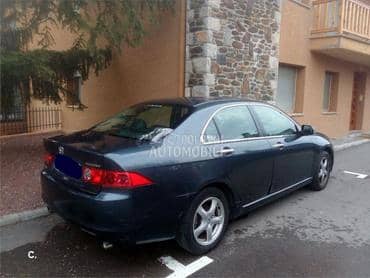 Kompletan auto za Honda Accord od 2003. do 2008. god.