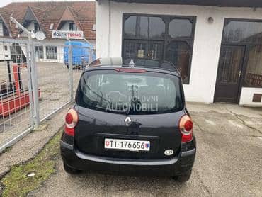 zadnji branik za Renault Modus od 2003. do 2008. god.