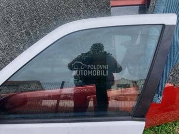 staklo prozor prednje levo za Peugeot 306