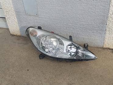 Desni far sa maglenkom za Peugeot 307