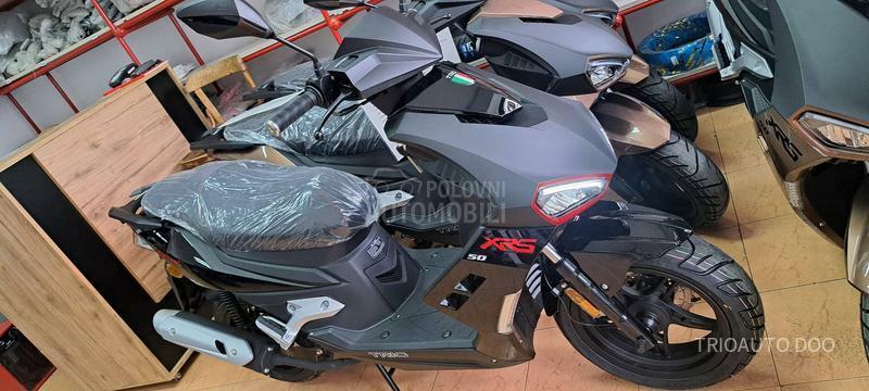 Trio XRS 50/MAXI R13/LED/2disc