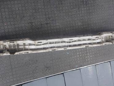 Vezni lim greda branika za Peugeot 306