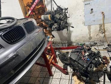 BMW Serija 3 -  kompletan auto u delovima