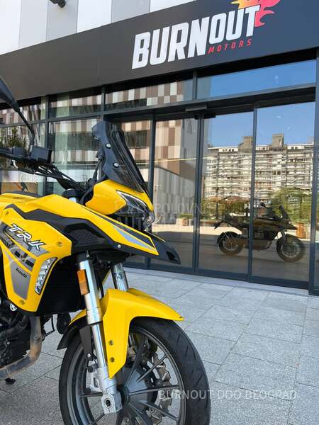 Benelli TRK 251 EU5